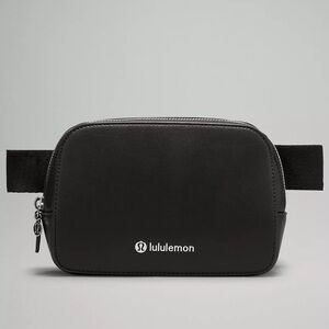 lululemon black leather Everywhere Belt Bag 1L